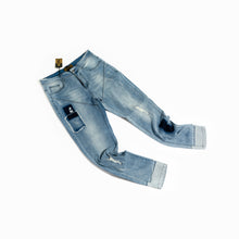 Load image into Gallery viewer, ACT SELF DENIM
